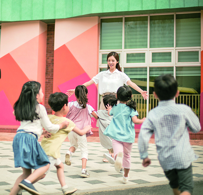 아이 돌봄 서비스 이용하세요1