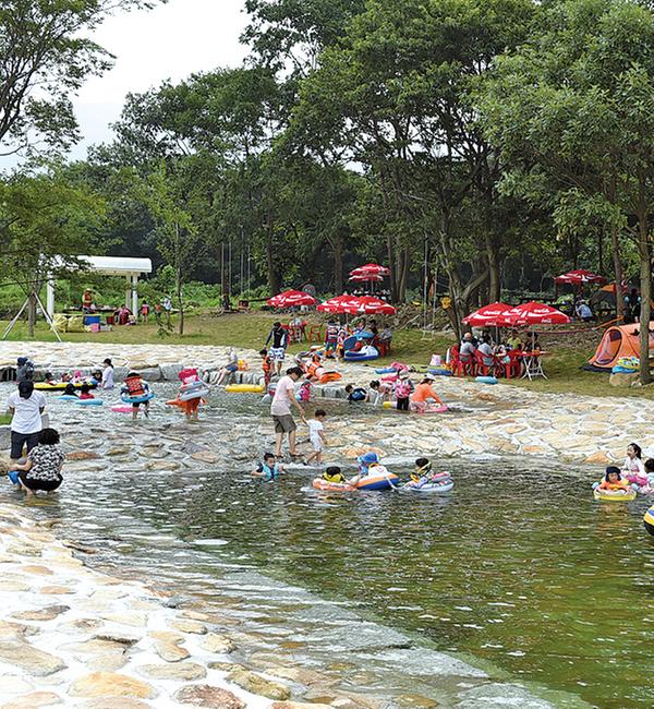 저렴한 피서, 내동골이 '딱'1