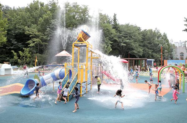 기후변화테마공원 물놀이시설 개장1