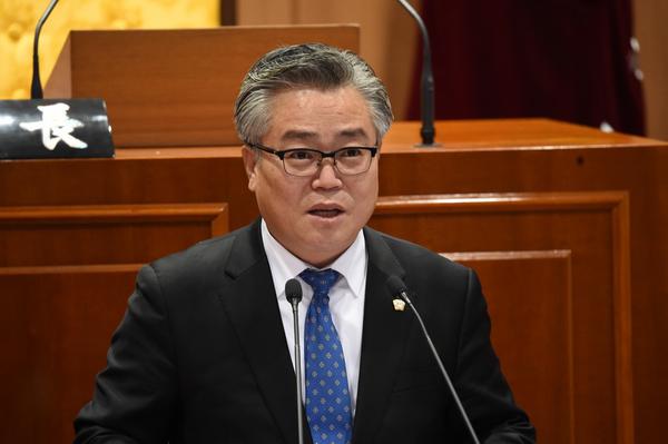 [김종근 의원] 김해복합스포츠레저시설 조성사업의 정상화를 위해 사업정상화 촉구1