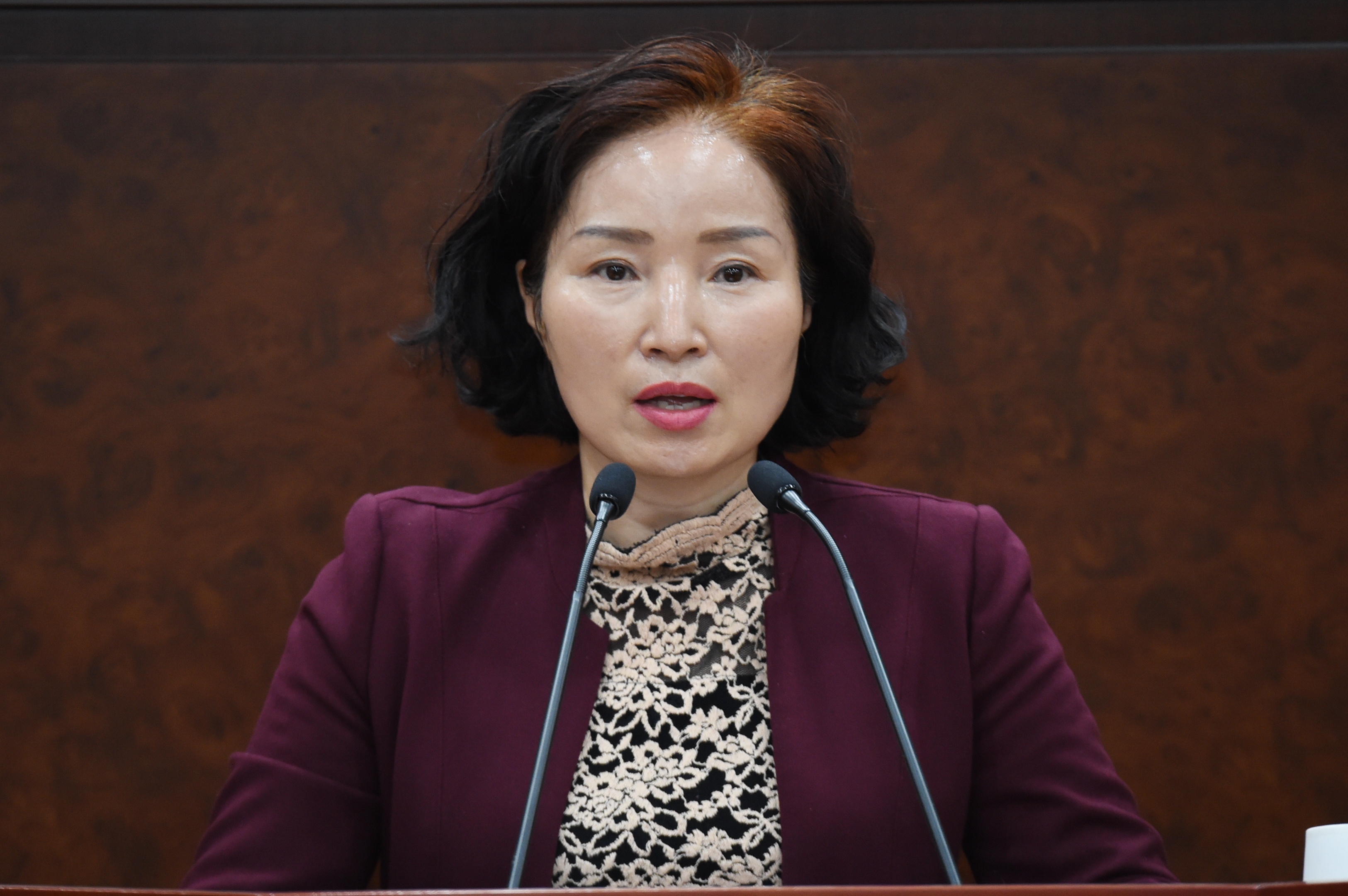 김해시의회 제206회 임시회 5분 자유발언 및 시정질문과 답변-김명희 의원1