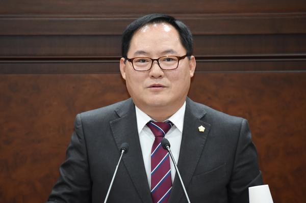 제207회 김해시의회 제2차 정례회 5분 자유발언 및 시정질문과 답변-엄정 의원1