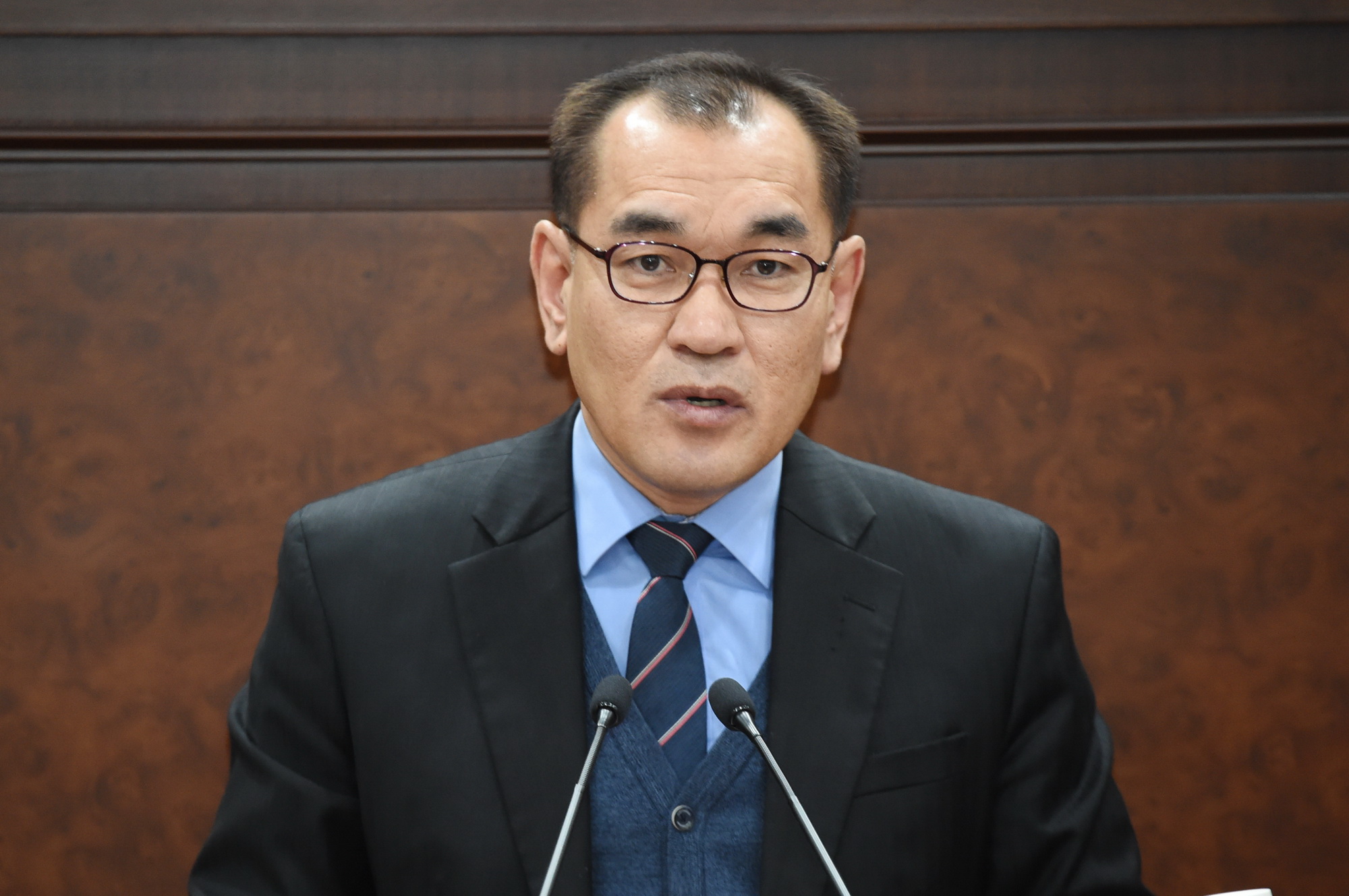 제207회 김해시의회 제2차 정례회 시정질문과 답변-이영철 의원1