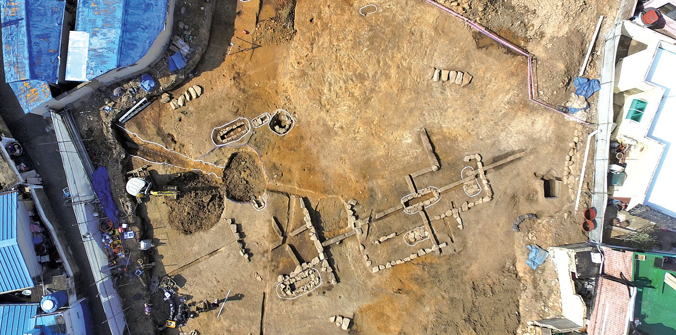 주택가 밑에서 유적 대거 발굴1