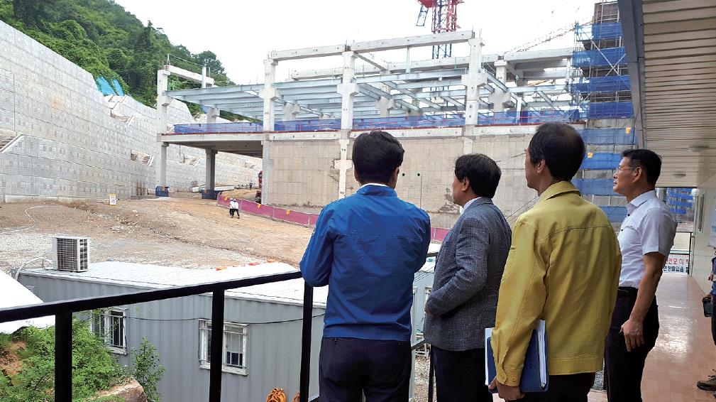 태풍 대비 긴급 현장 점검 나서1