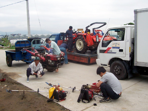“농기계 수리 받으세요”1