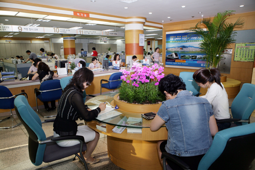 “종합민원실이 확 달라졌어요”1