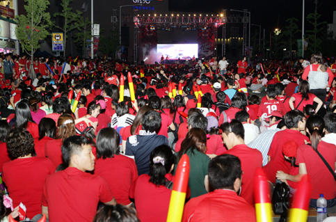 이 함성! 이 열기! 김해의 힘 과시1
