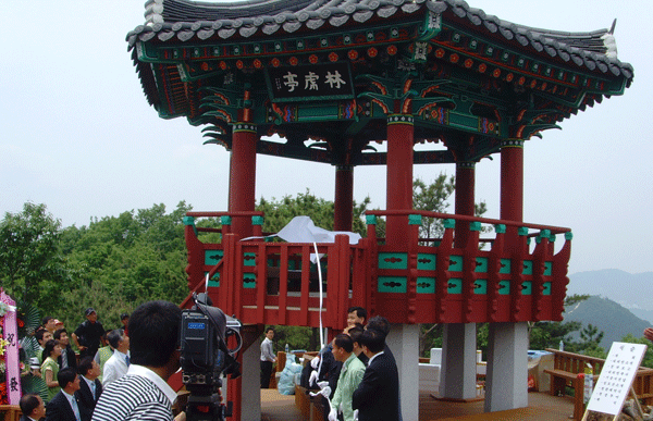임호산 ‘육각정자’ 완공1