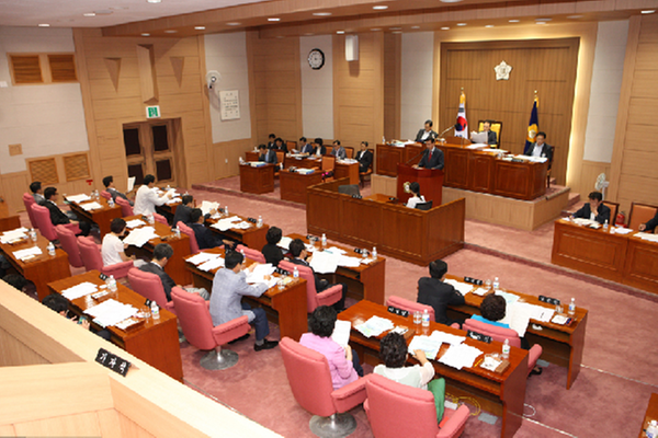 제171회 김해시의회 정례회 개회1