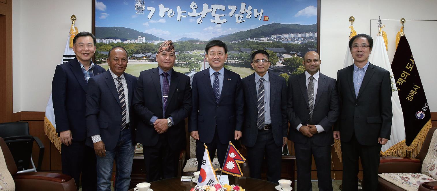 네팔 헤타우다시 시장 김해 방문0