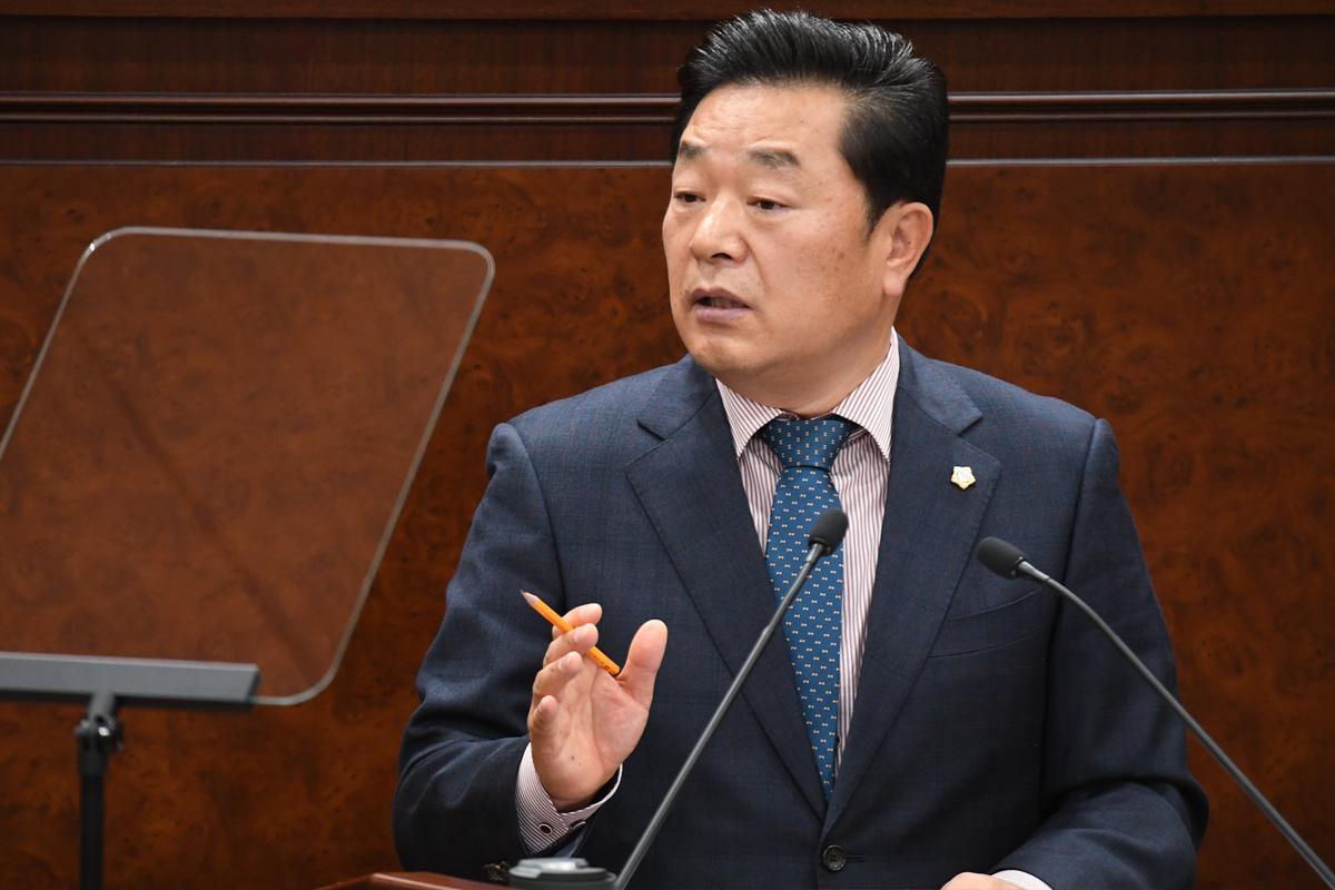 제224회 김해시의회 제2차 정례회 제2차 본회의 시정질문과 답변(이정화 의원)0