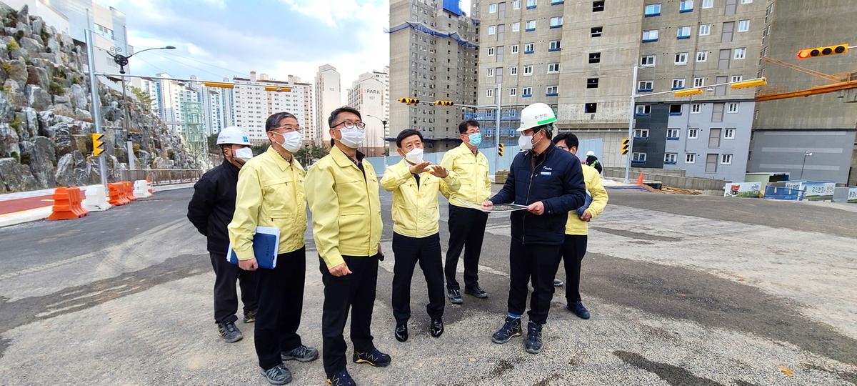허성곤 김해시장  해빙기 현장점검 실시-삼계두곡지역주택조합