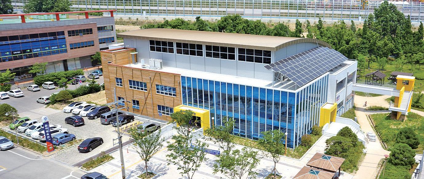 백신 예방접종센터 추가 개소 율하체육관