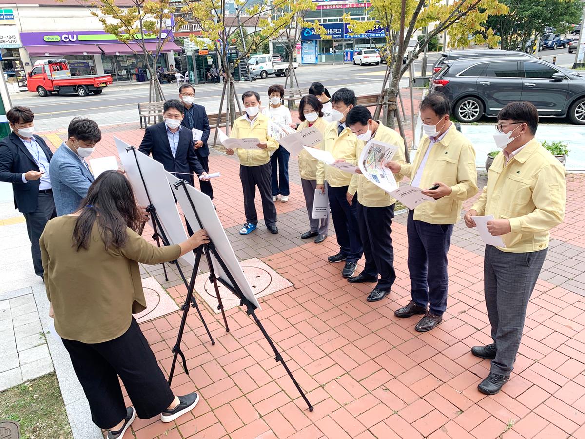 김해시의회 도시건설위원회 불암동 도시재생뉴딜사업 현장방문 실시0
