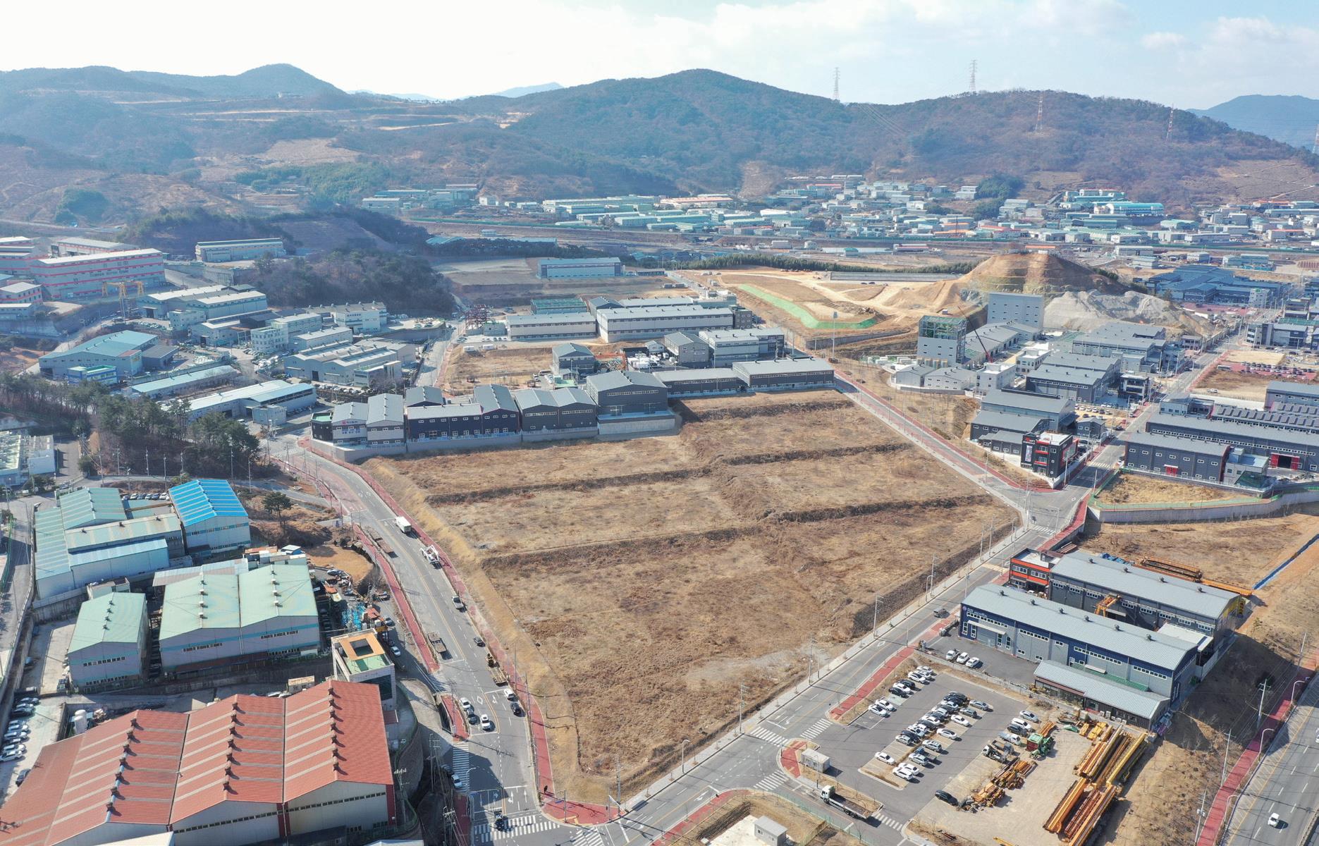 김해시의 미래자동차 클러스터 조성 예정 부지인 명동일반산업단지