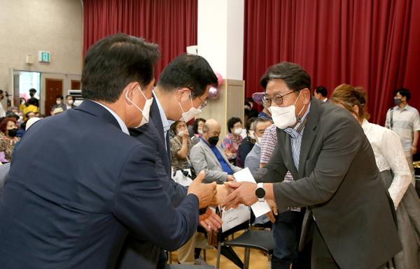 동부실버아카데미 '힐링 효 나눔 작은음악회0