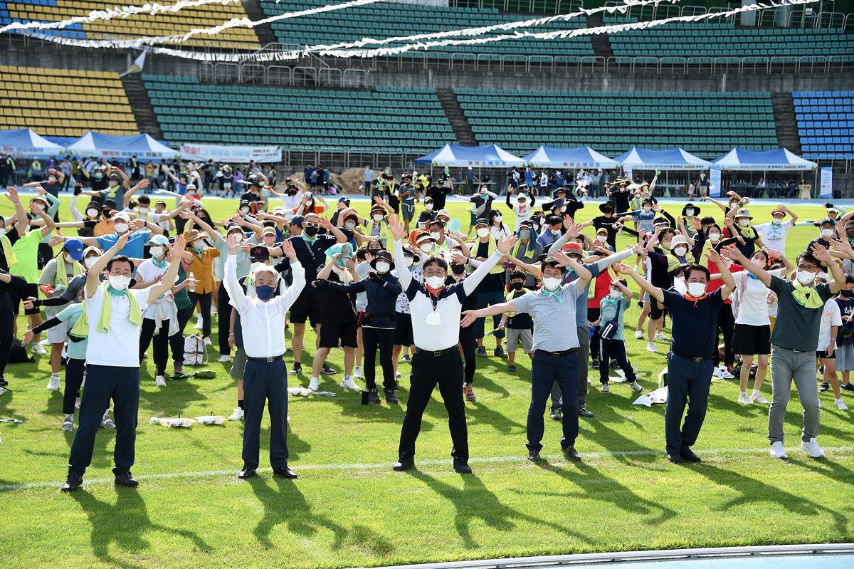 8.15 광복정 기념 숲속 둘레길 걷기대회0