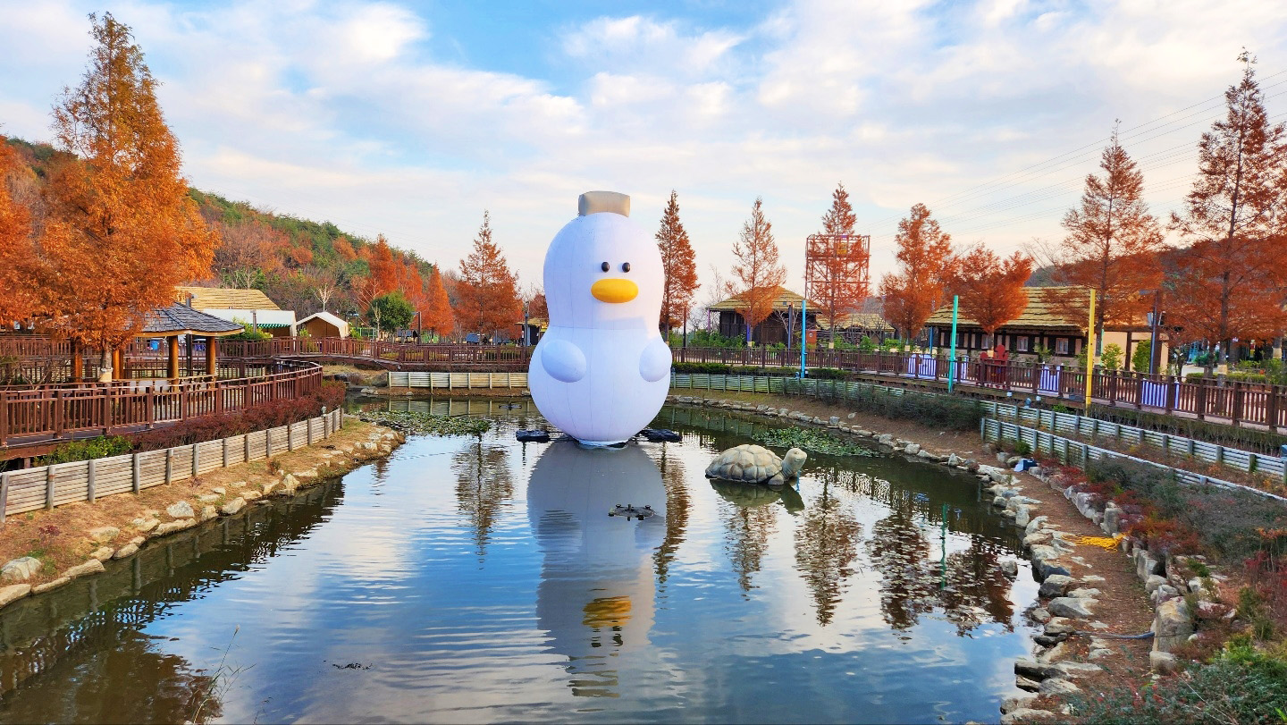 문화도시김해캐릭터 조형물 '토(土)더기' 이사합니다