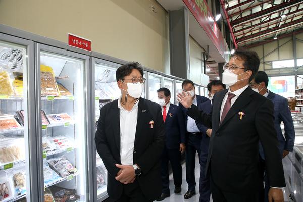 김해시 중소유통 공동도매 물류센터 개소식7