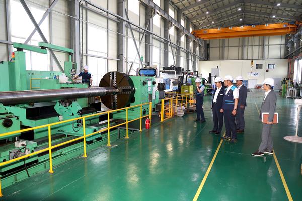 김해강소기업 현판 전달식5