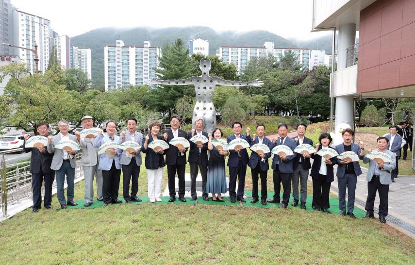 김영원 작가 '그림자의 그림자-합3'