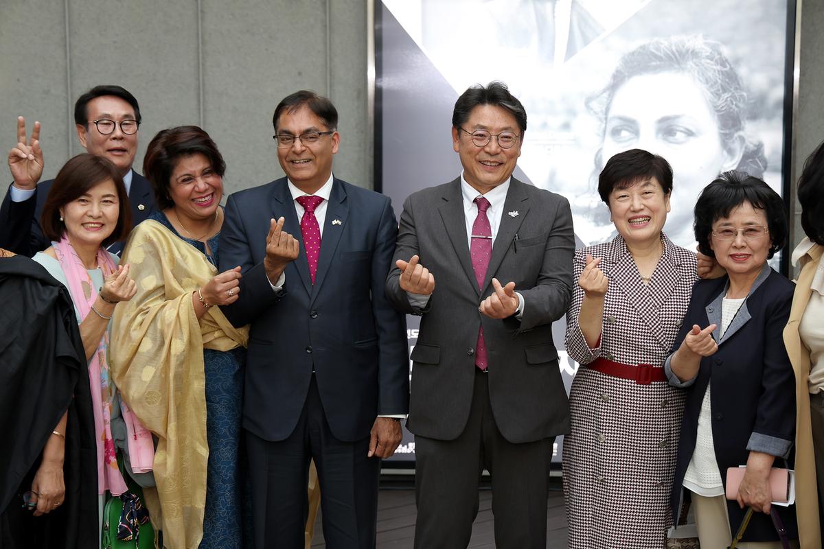 인도현대도자전 개막식