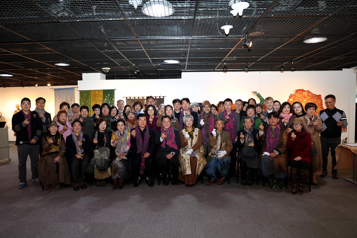 한천공각양각색전회원전