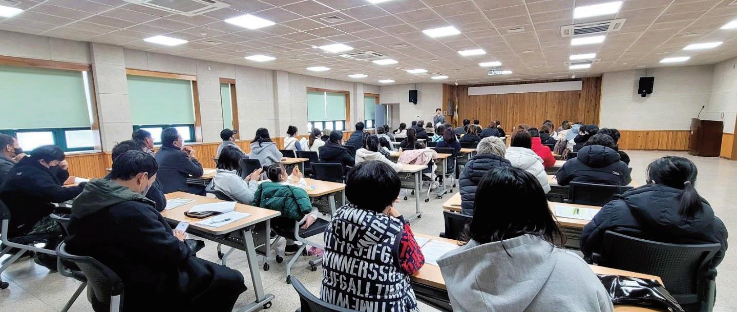 김해시, 외국인 계절근로자 대폭 유치