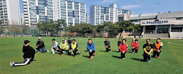 장유스포츠센터 무료 스트레칭 프로그램 운영