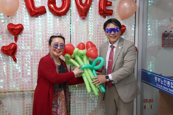 동부노인종합복지관 어버이날 기념행사2