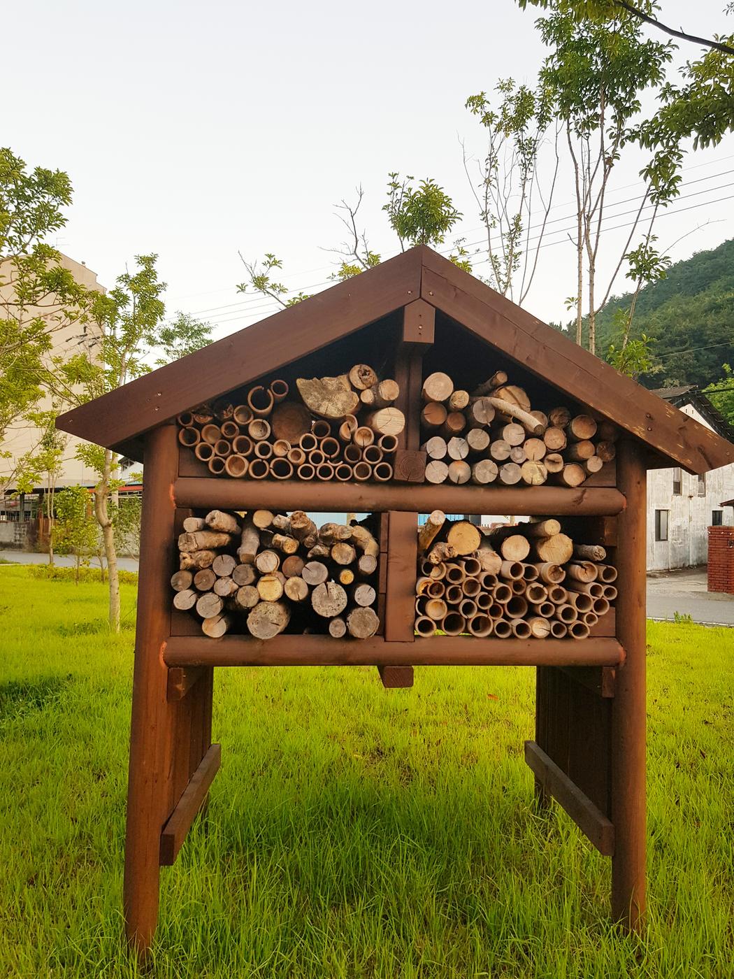사람과 동물이 모두 함께 행복한 진영 역사공원-수정-7