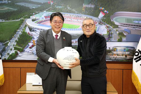 귀뚜라미그룹장학금 기탁식0