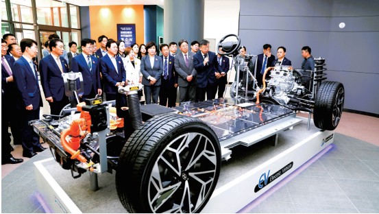 김해시, 미래자동차 버추얼센터 본격 운영0