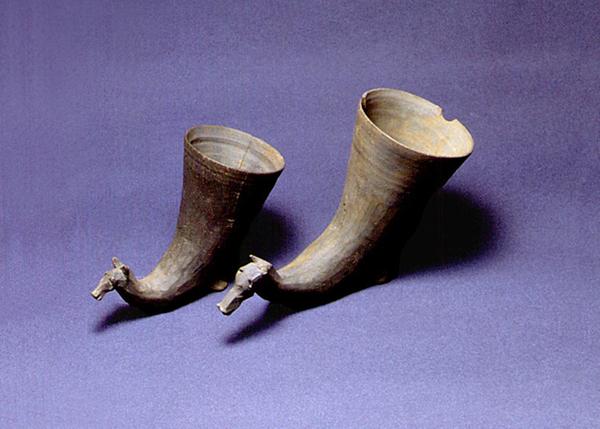 도기 말머리장식 뿔잔0