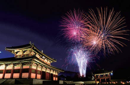 김해가야테마파크 불꽃쇼,  9월까지 김해의 밤을 수놓는다0