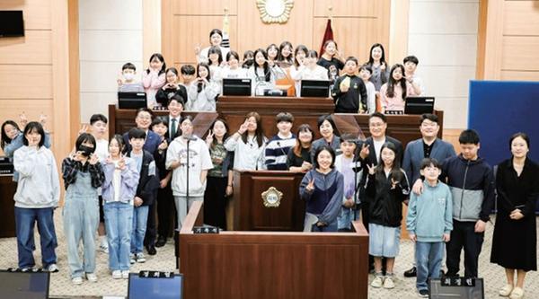 “지방의회를 이해하고 자신만의 꿈을 구체화하는 소중한 시간이 되기를“0
