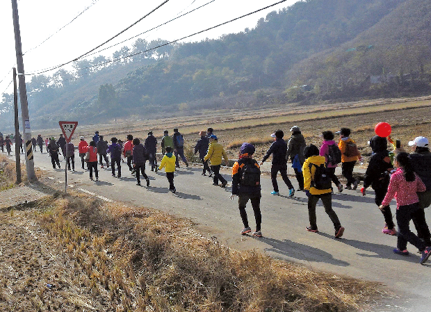 걷기로 하나된 장유!1