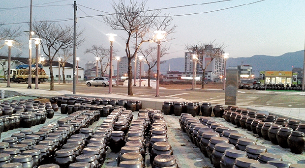 도자의 거리 모습을 드러내다1