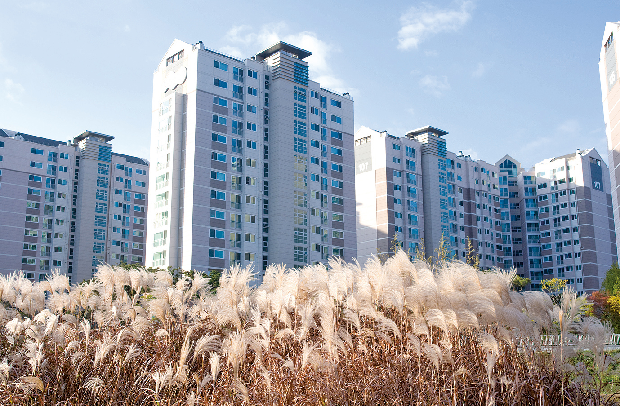 투명하고 살기 좋은 아파트 만든다1