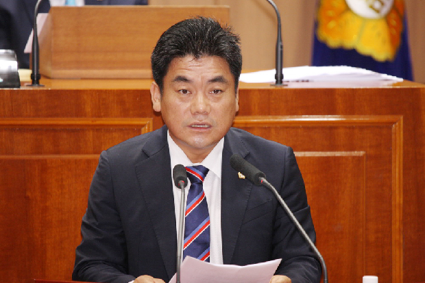 김해 도자촌 조성하자 - 김재금 의원1