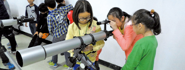 찾아가는 천체 관측회 '인기'1