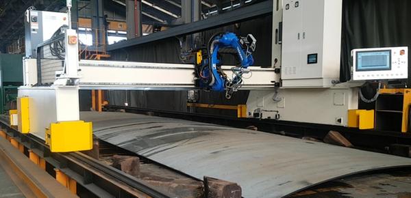 지능형 선체 외판 곡 가공 로봇 시스템