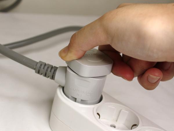  회전형 뽑기 쉬운 플러그