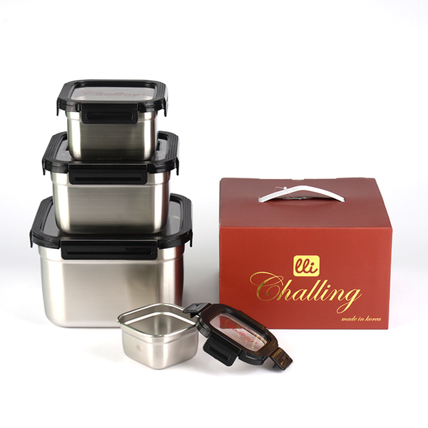 밀폐용기　４P(그린，　레드）