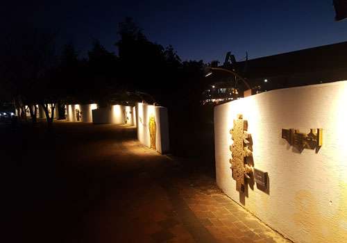 A street decorated with walls modeled after Gaya relics