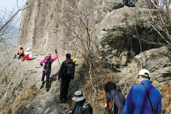 무척산 생철리 길