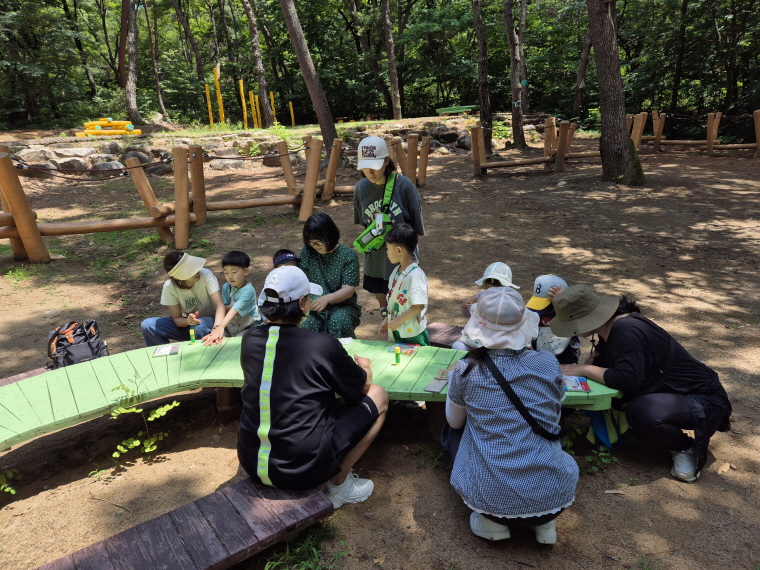 나뭇잎 도감책  만들기