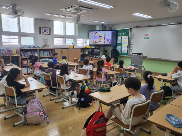 동영상 시청하기